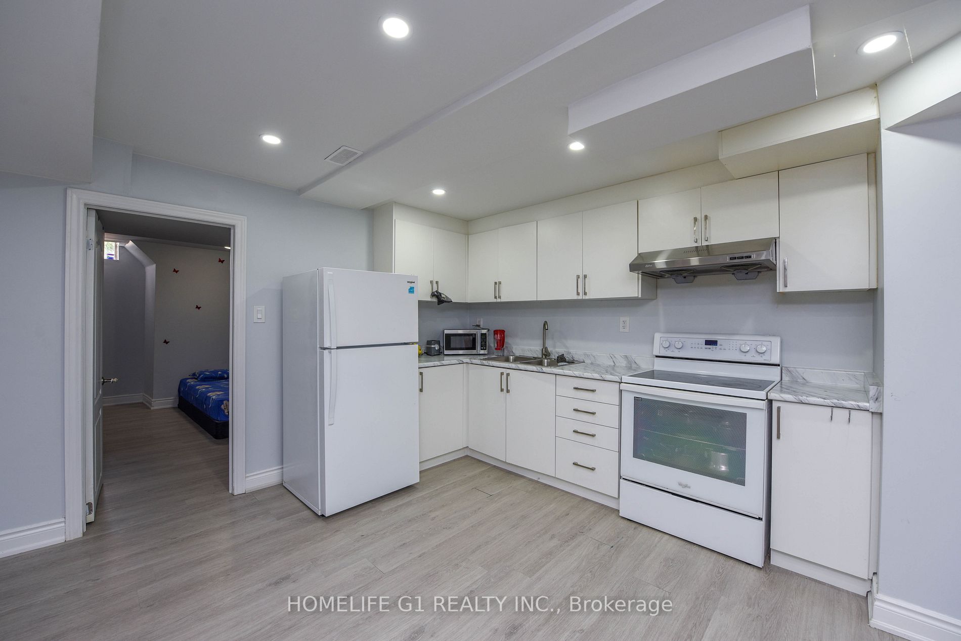 10 Narrow Valley Crescent