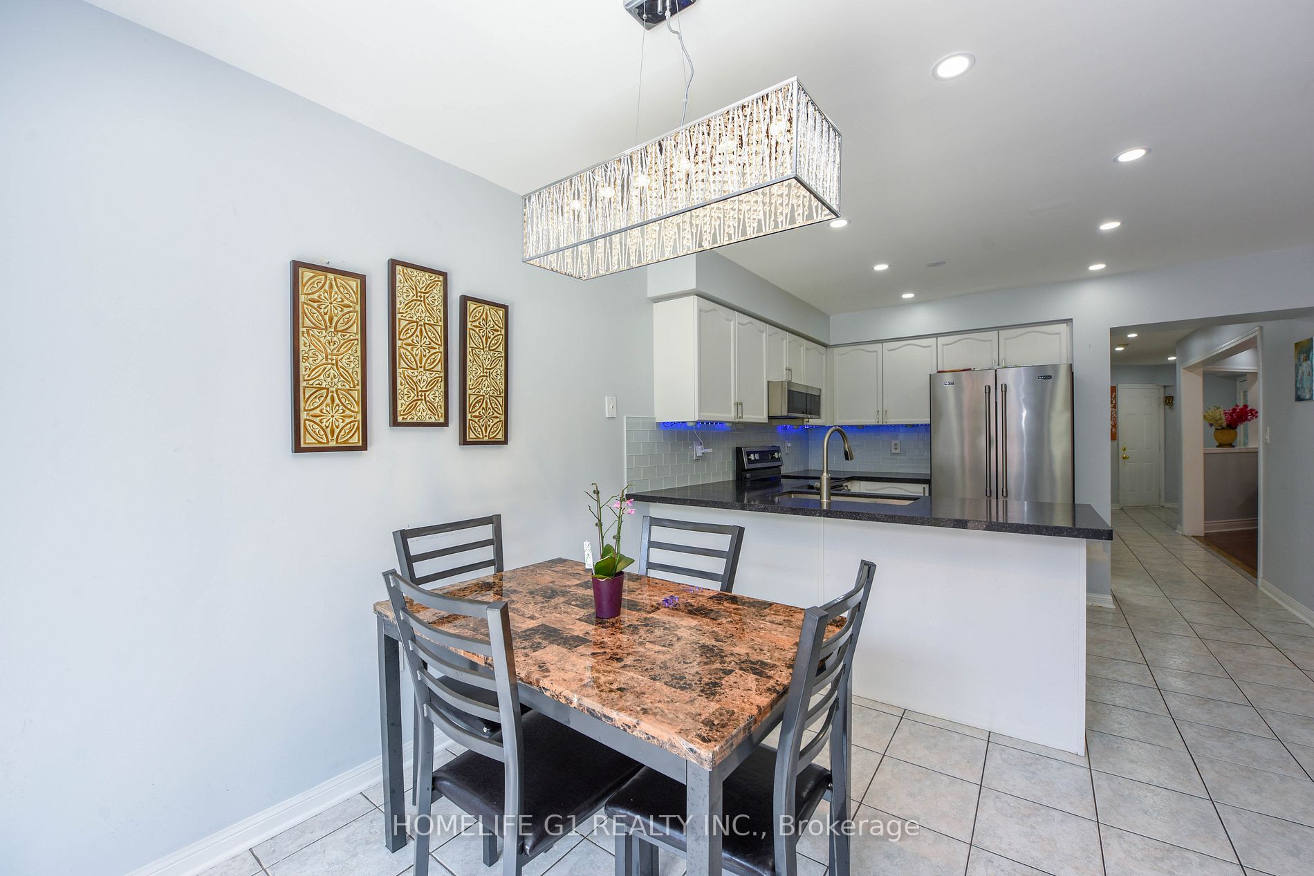 10 Narrow Valley Crescent