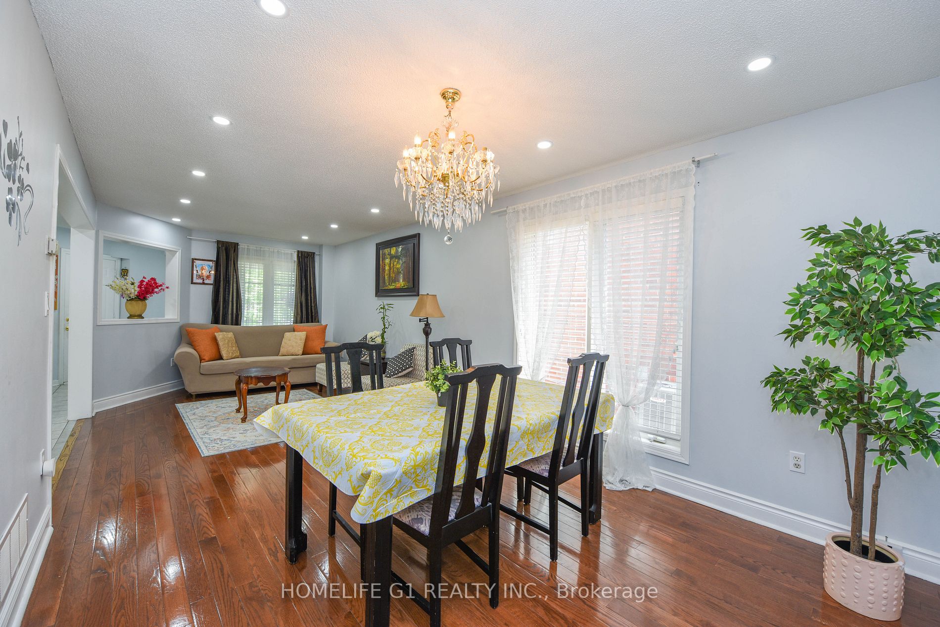 10 Narrow Valley Crescent