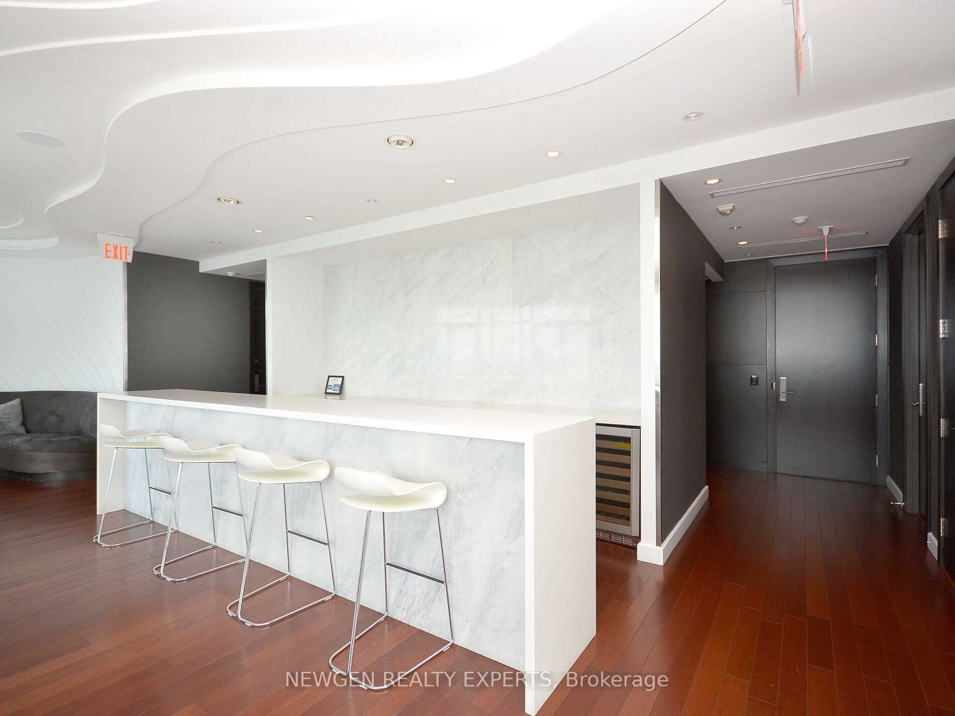 50 Absolute Ave, #4402