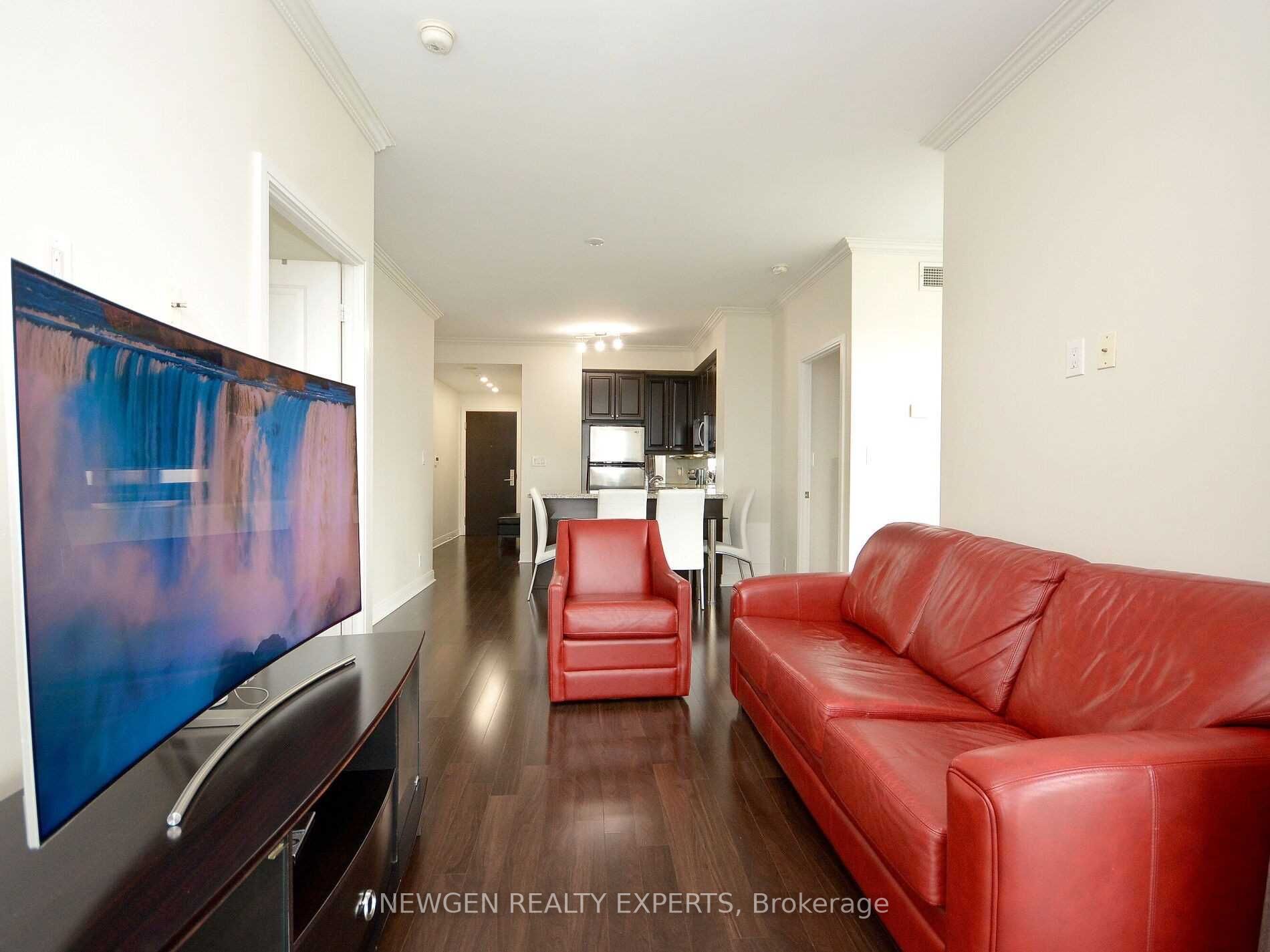 50 Absolute Ave, #4402