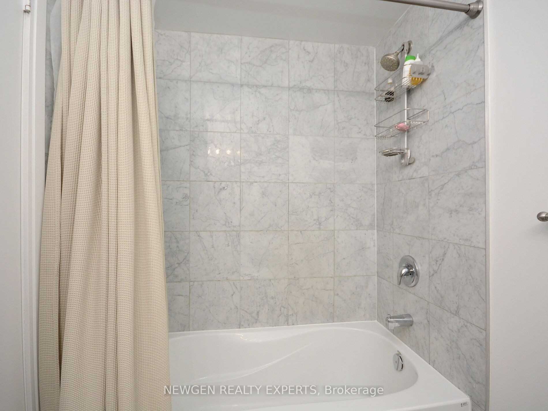 50 Absolute Ave, #4402