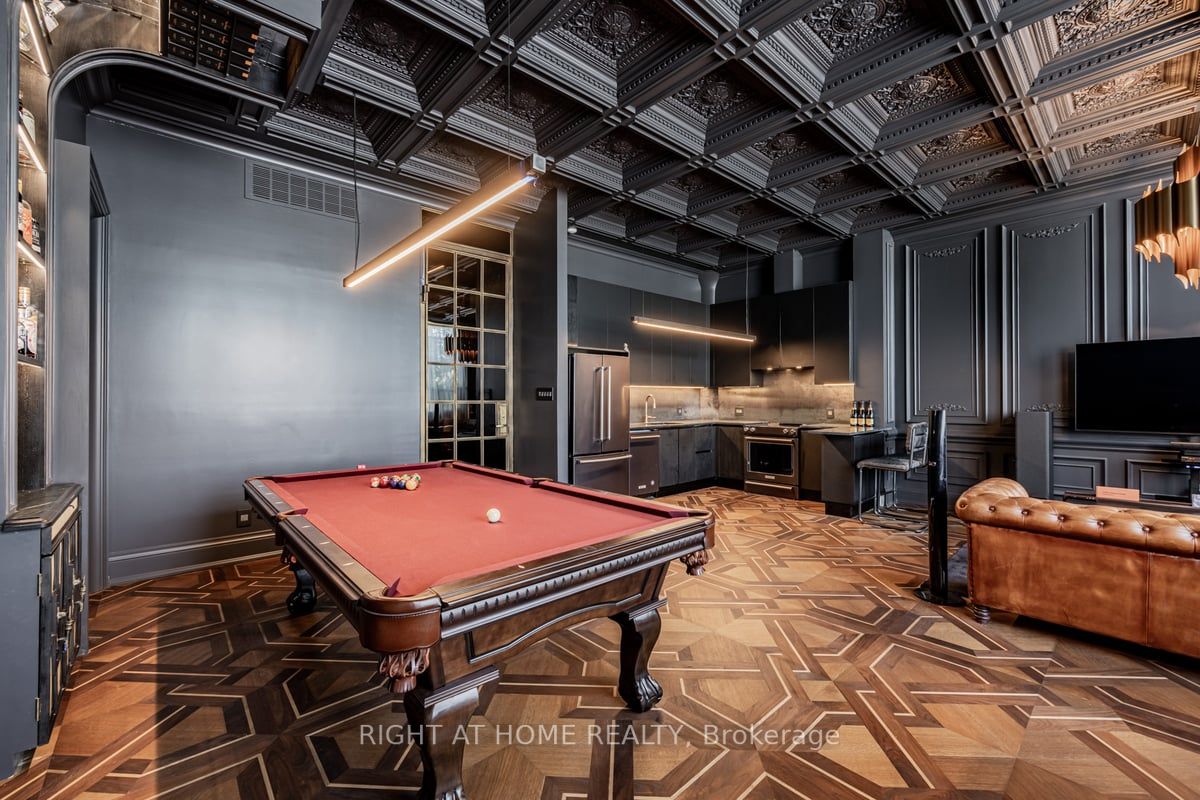 1001 Roselawn Avenue, #116