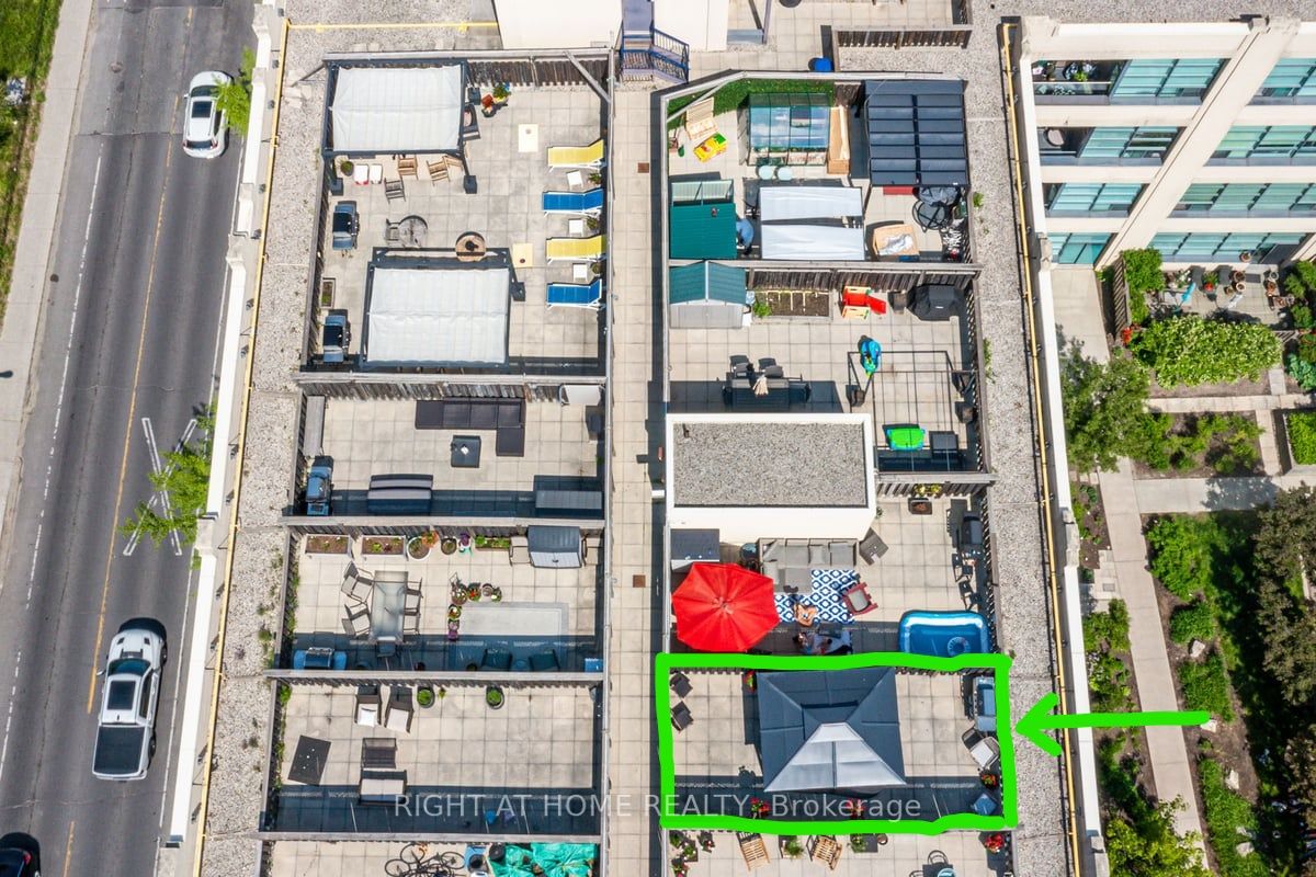1001 Roselawn Avenue, #116