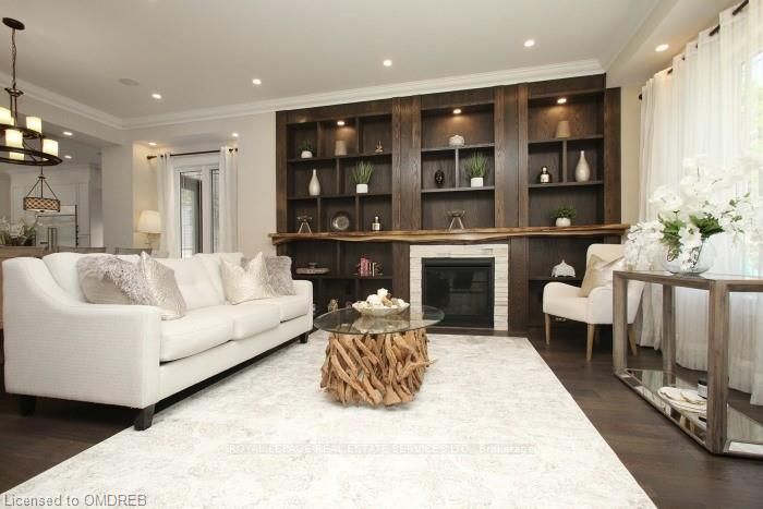 375 Arden Crescent