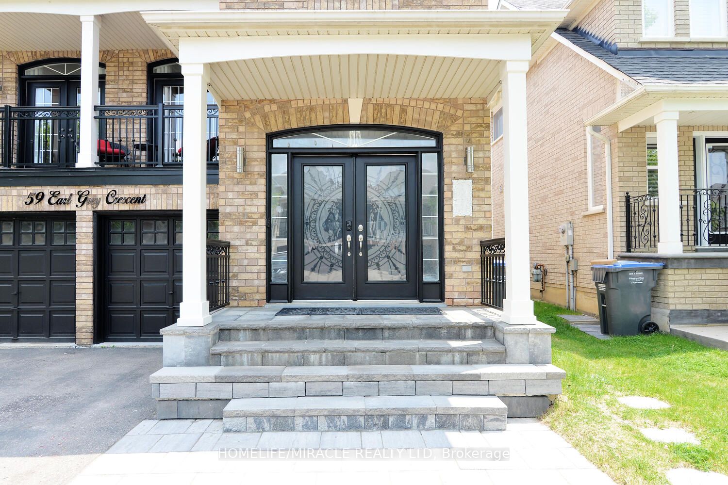 59 Earl Grey Crescent