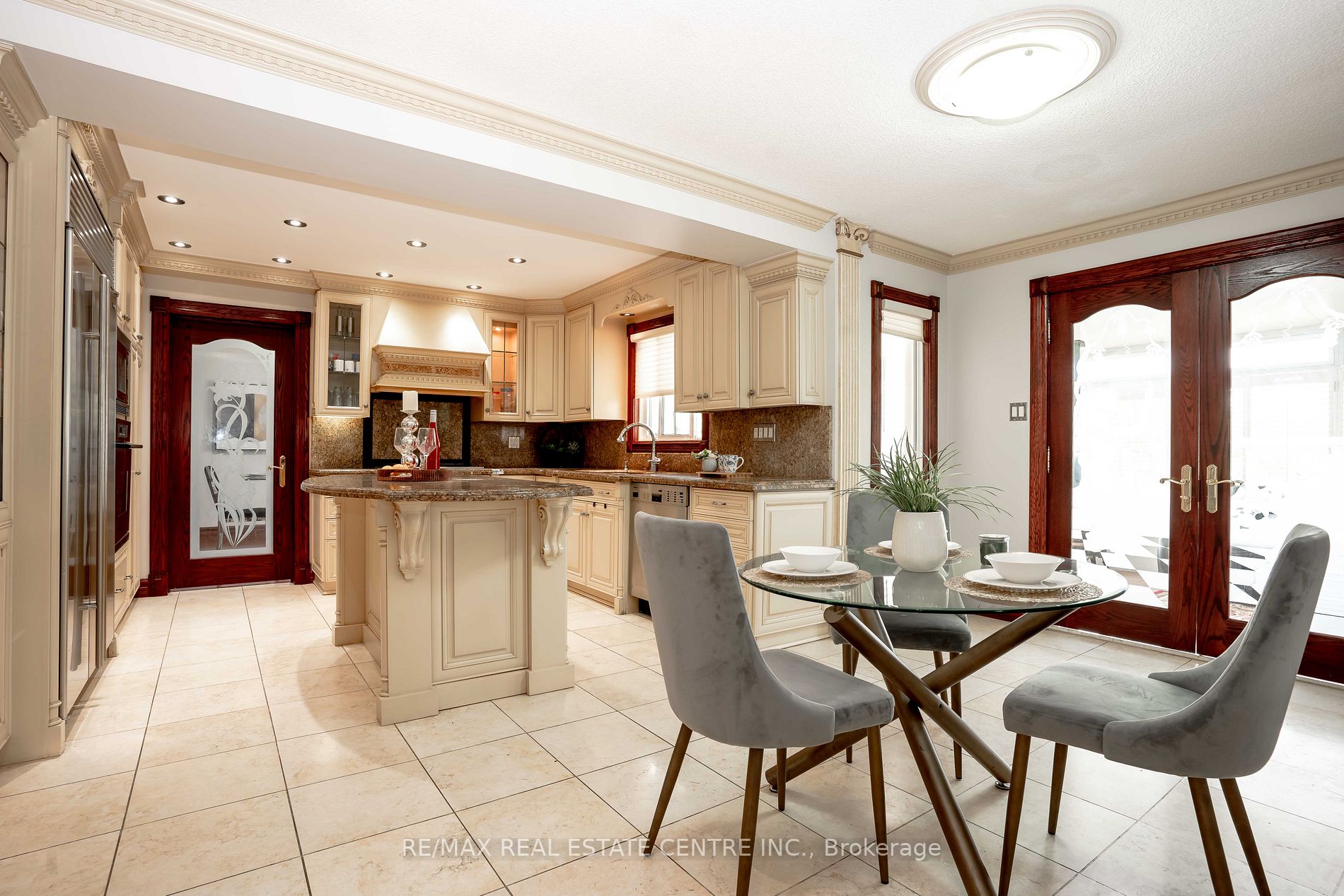 14 Rembrandt Cres