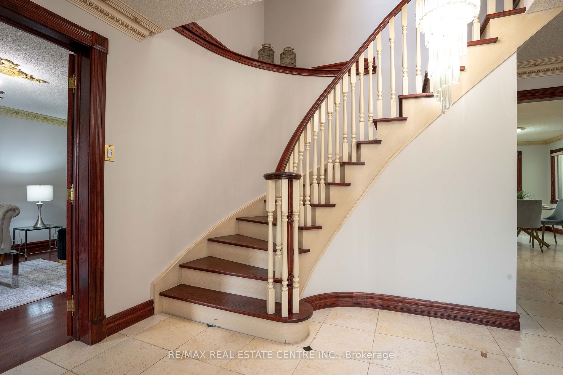 14 Rembrandt Cres
