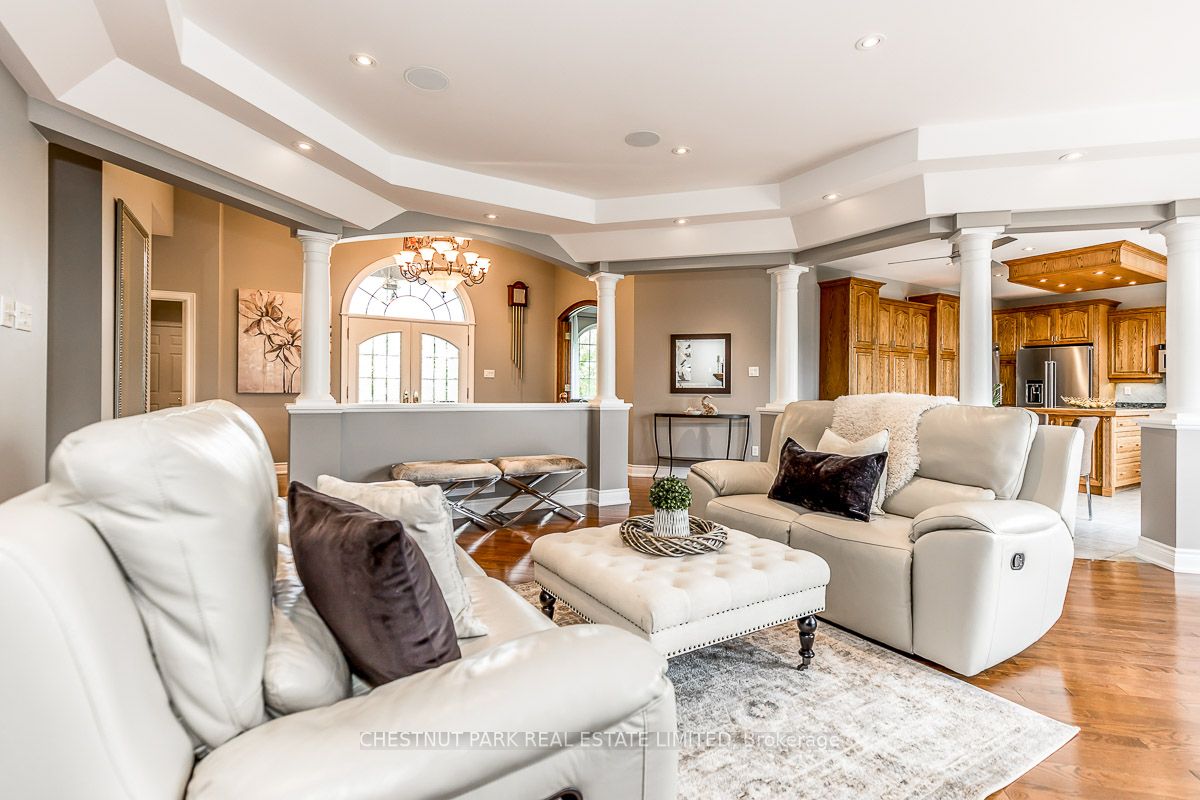 Listing W6086396 - Large Photo # 12