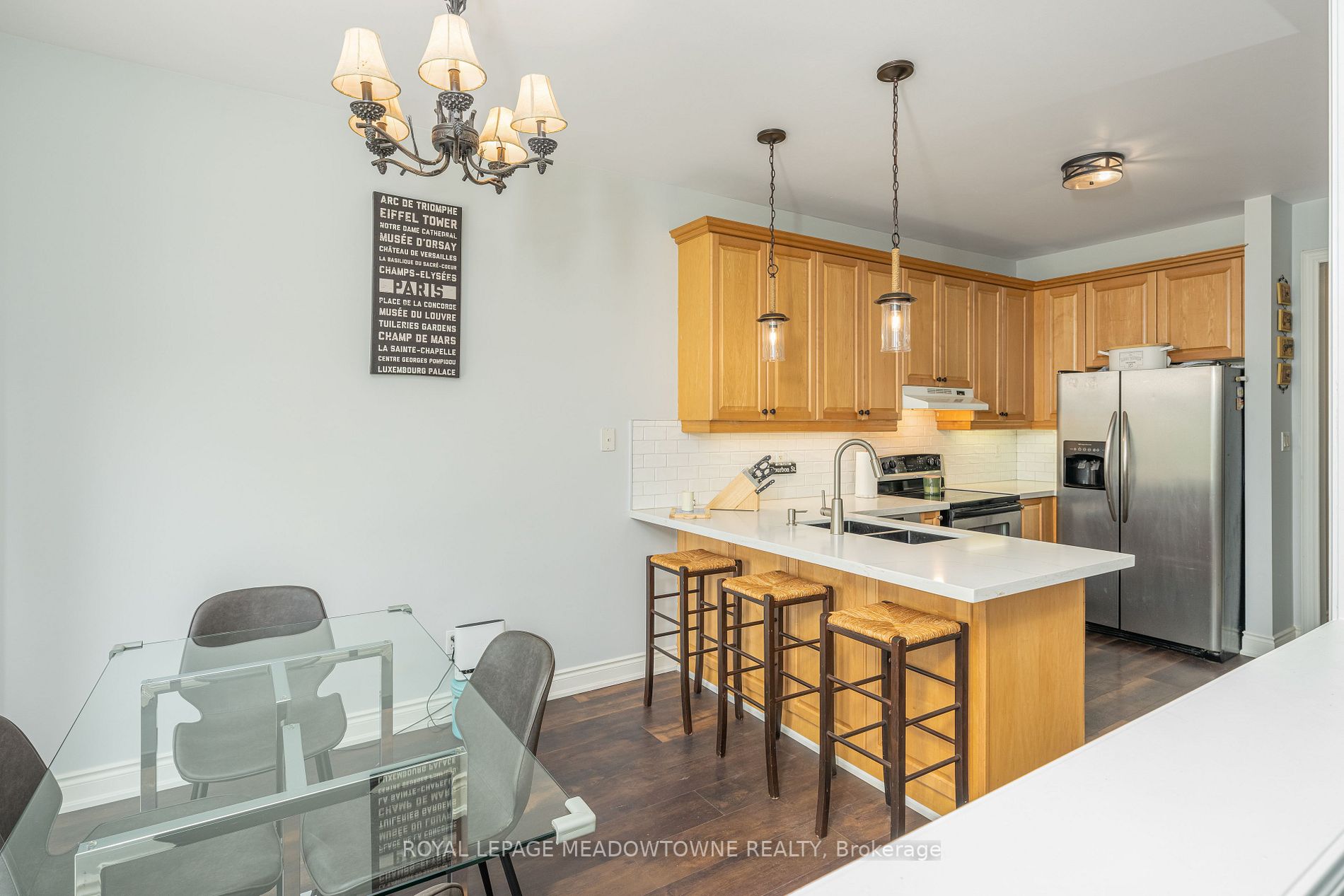 16 Meadowlark Dr, Halton Hills