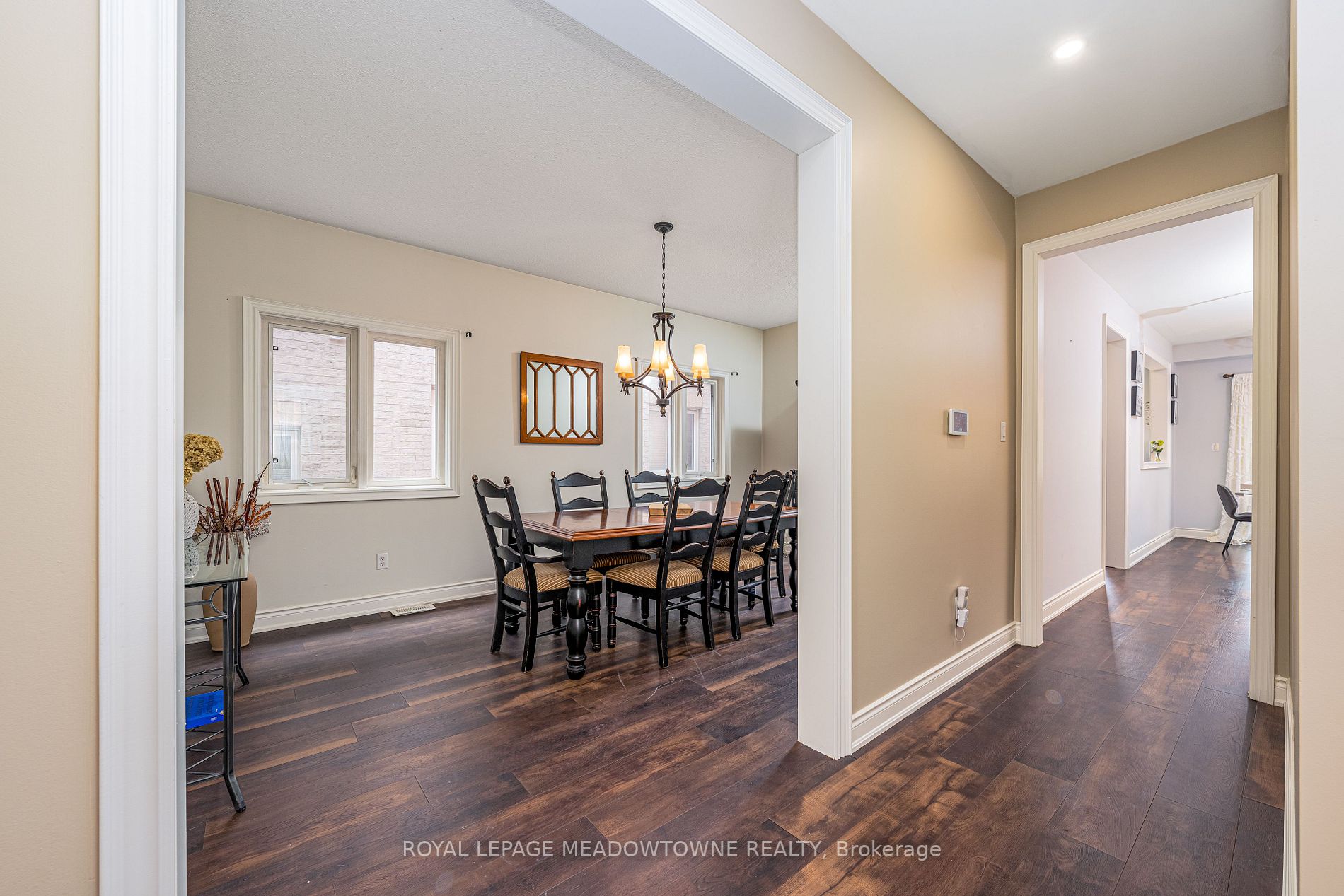 16 Meadowlark Dr, Halton Hills