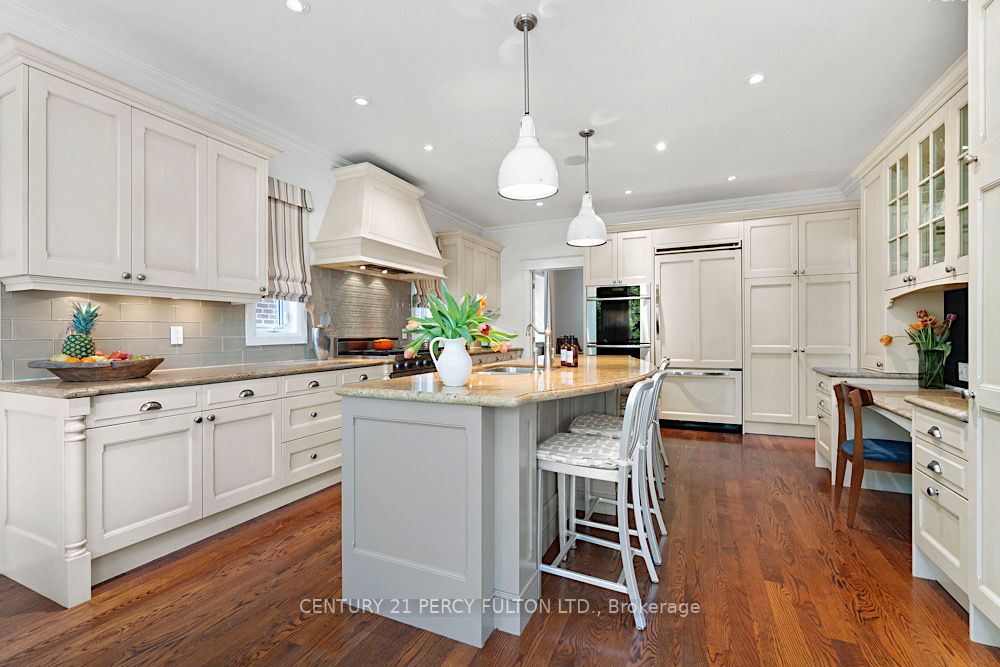 92 Queen Anne Rd