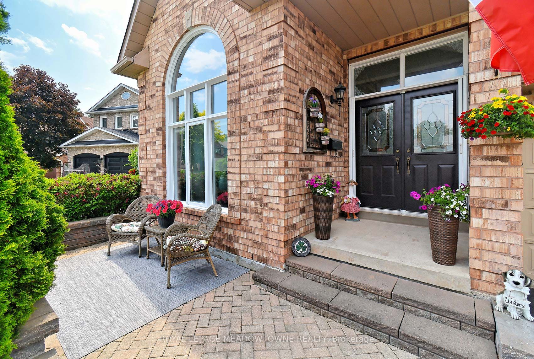 6 Janet Crt