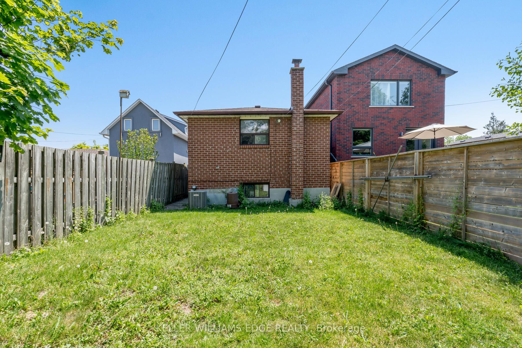 56 Daisy Ave