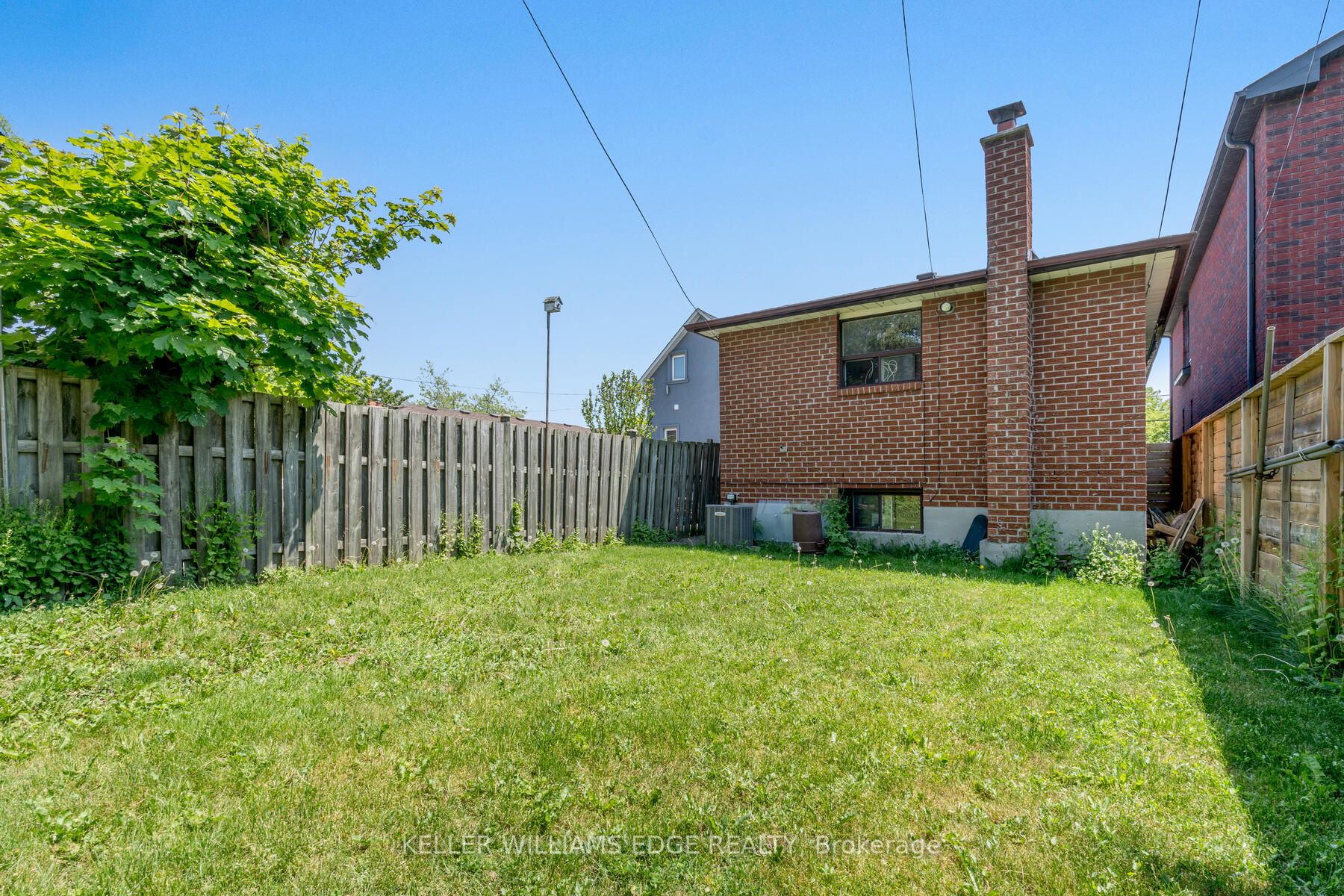 56 Daisy Ave