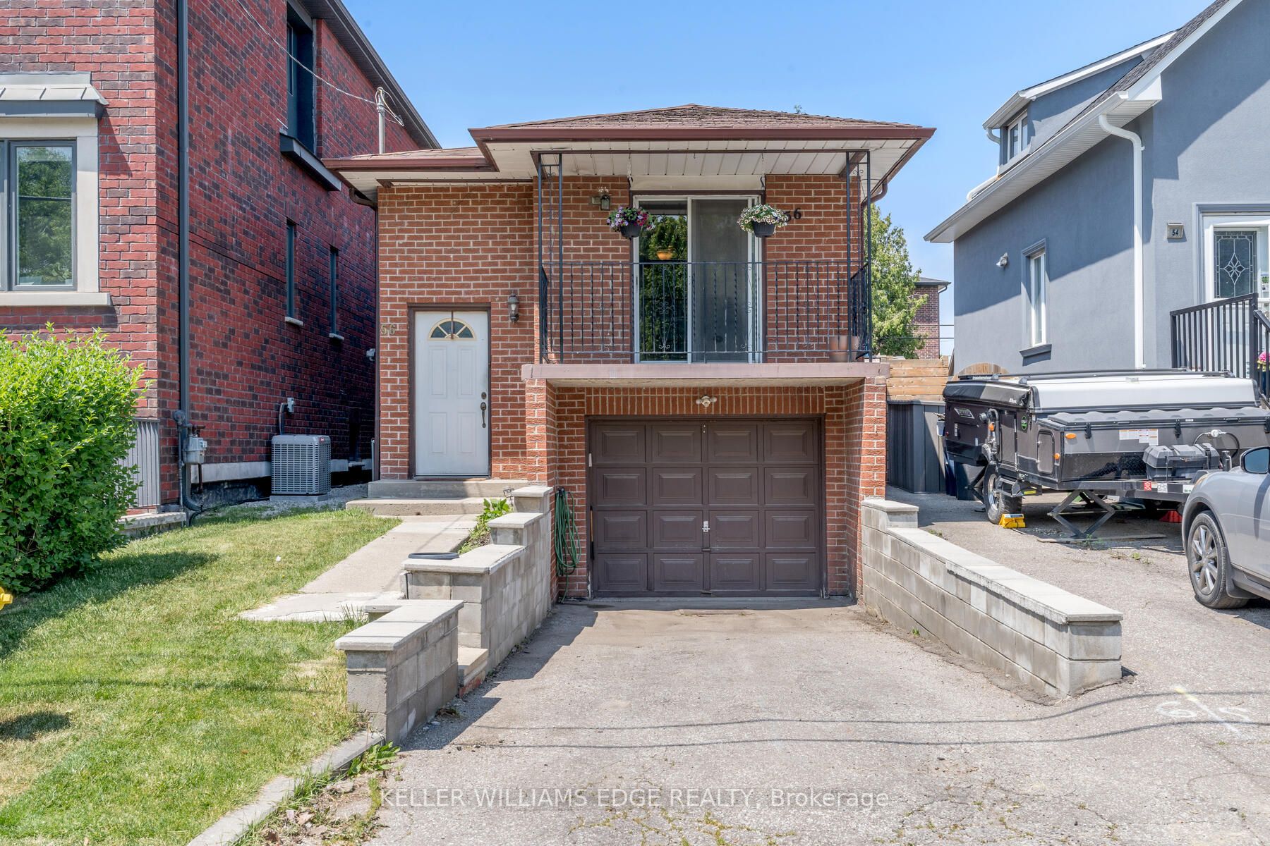 56 Daisy Ave
