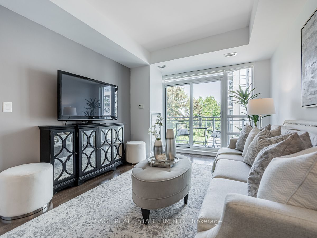 3500 Lakeshore Rd W, #423