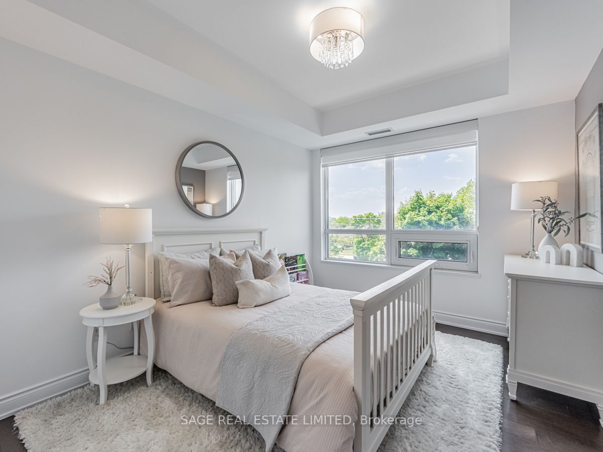 3500 Lakeshore Rd W, #423