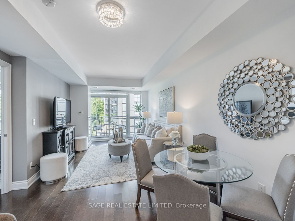 3500 Lakeshore Rd W, #423