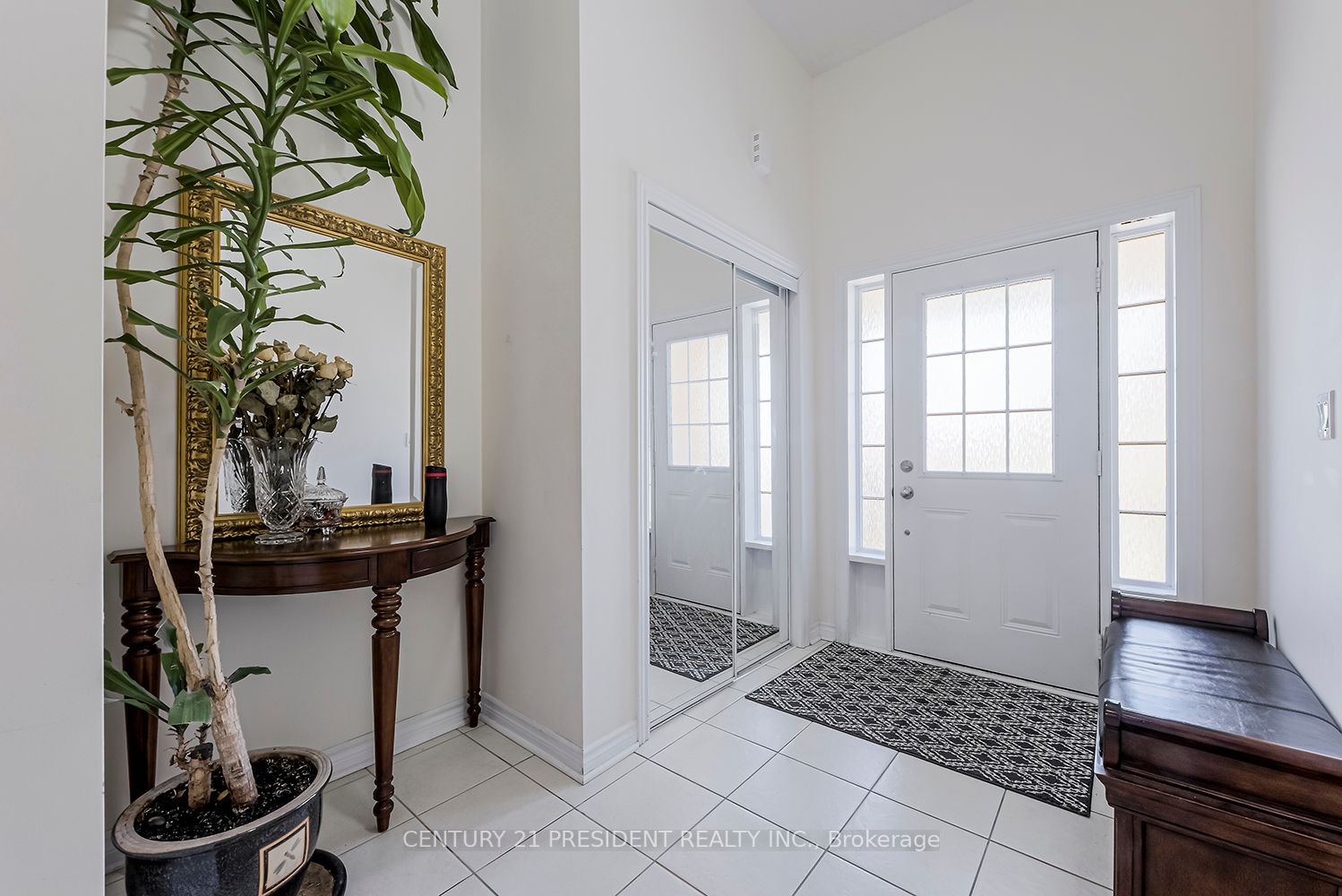 12 Dillon Dr
