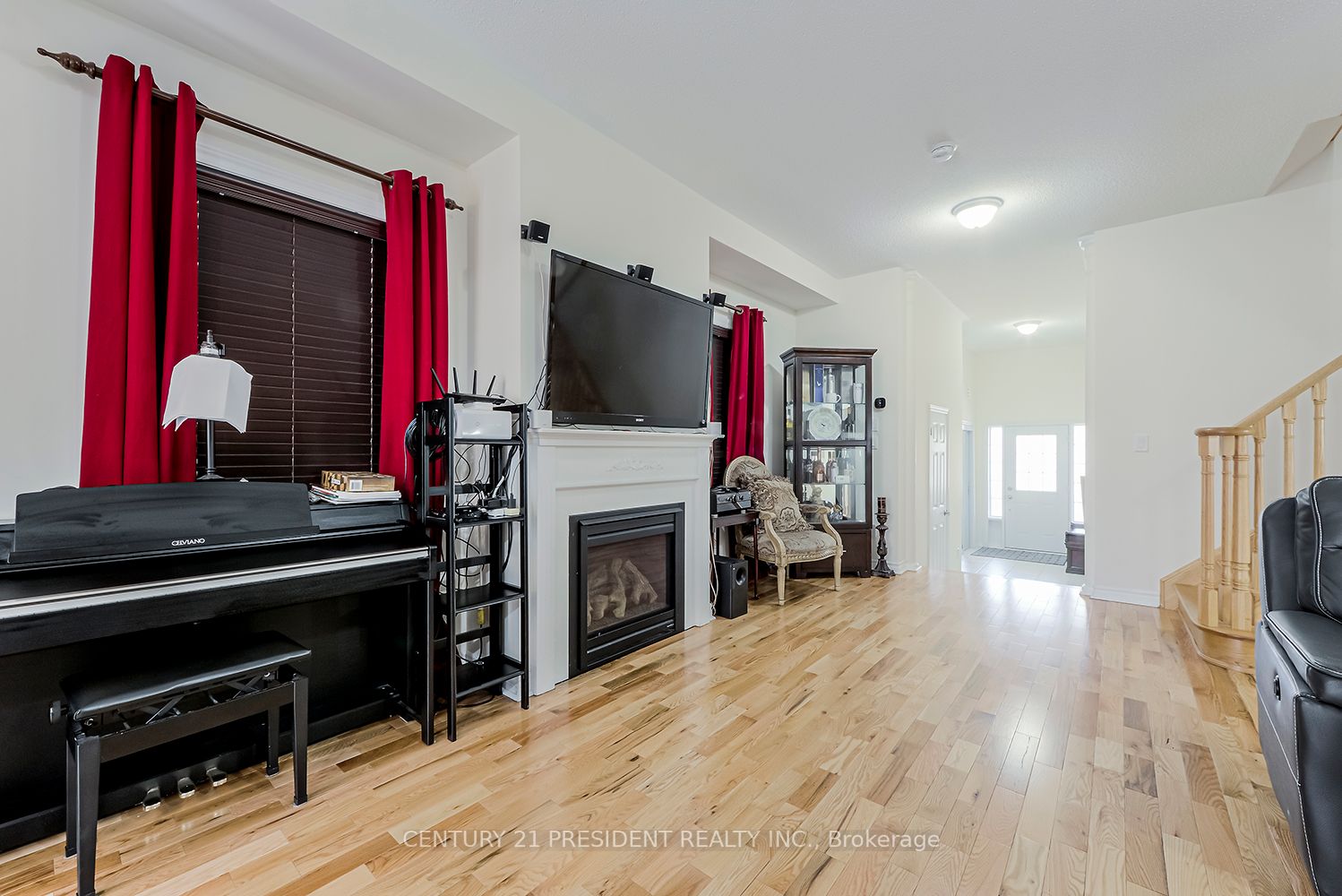 12 Dillon Dr