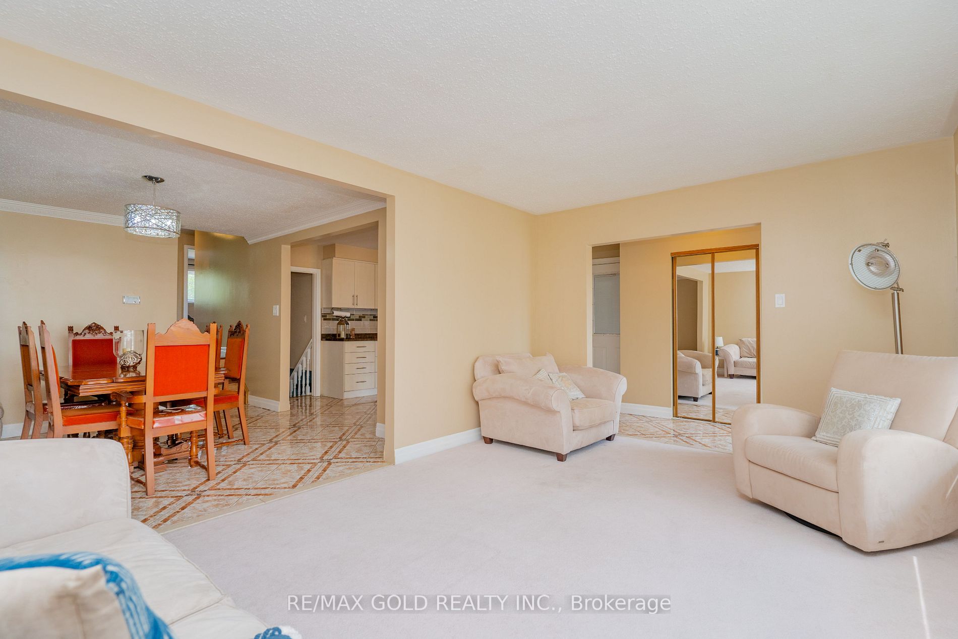 258 Avondale Boulevard