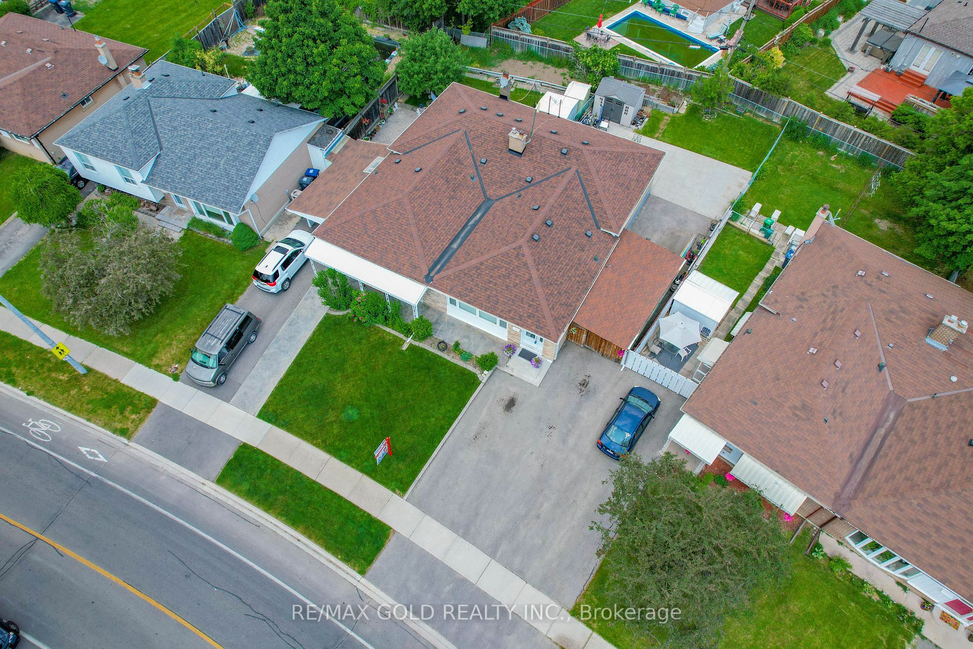 258 Avondale Boulevard