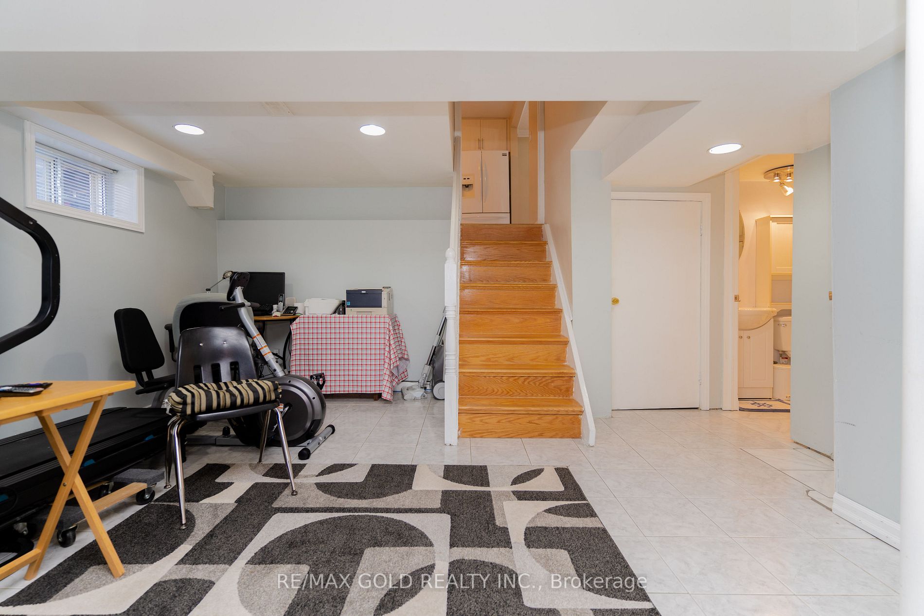 258 Avondale Boulevard