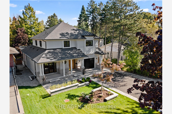 703 King Rd, Burlington
