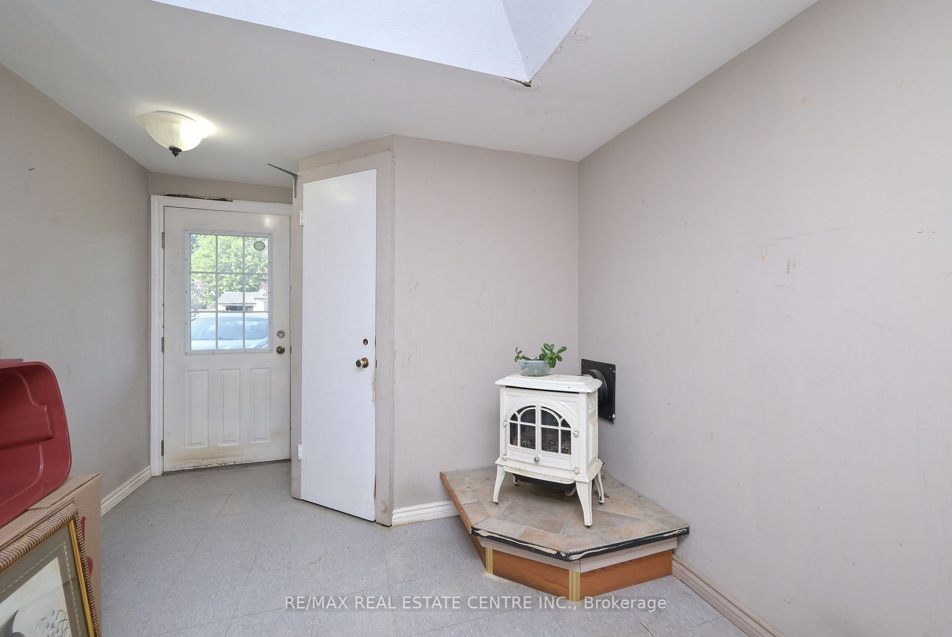 64 Dawson Road