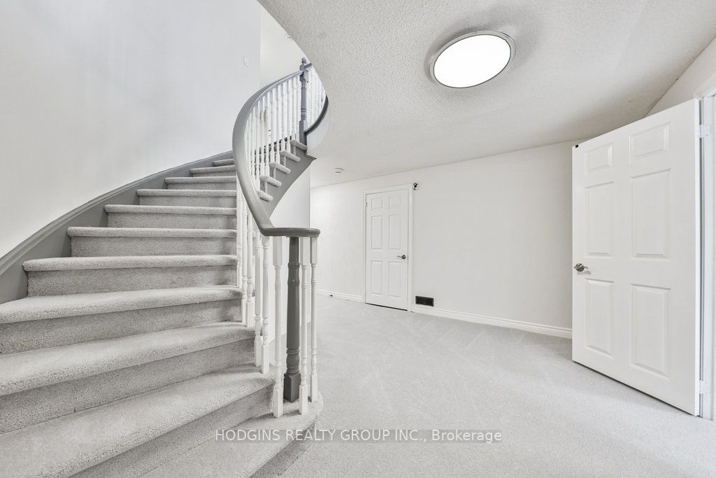 Listing W6088312 - Large Photo # 31