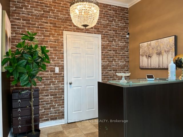 Listing W6088384 - Large Photo # 3