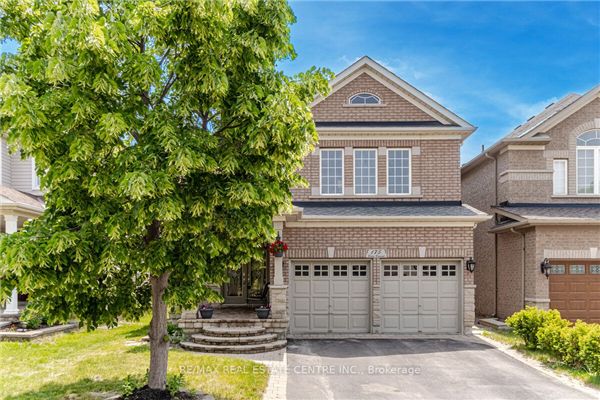 175 Cooke Cres N, Milton