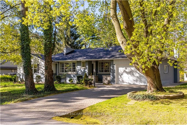 216 Forestwood Dr, Oakville