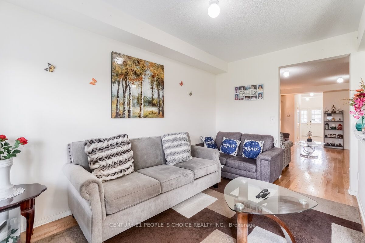 114 Cookview Dr