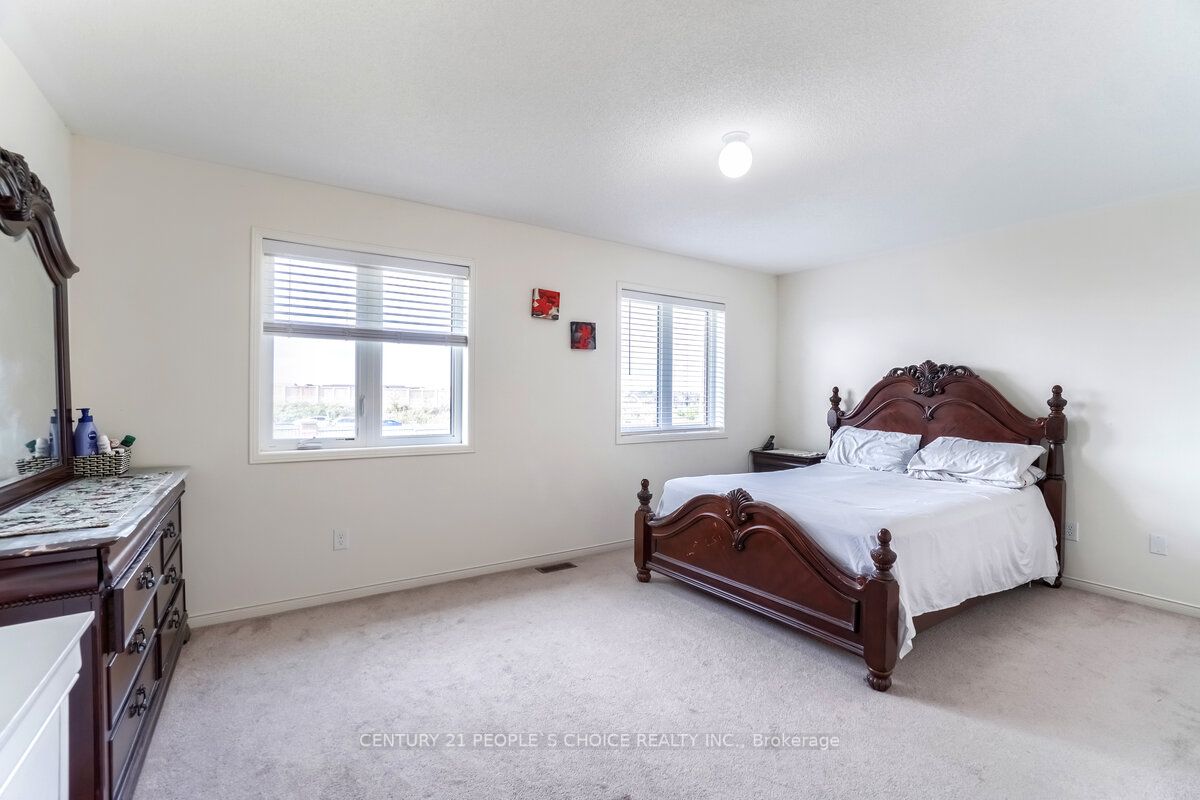 114 Cookview Dr
