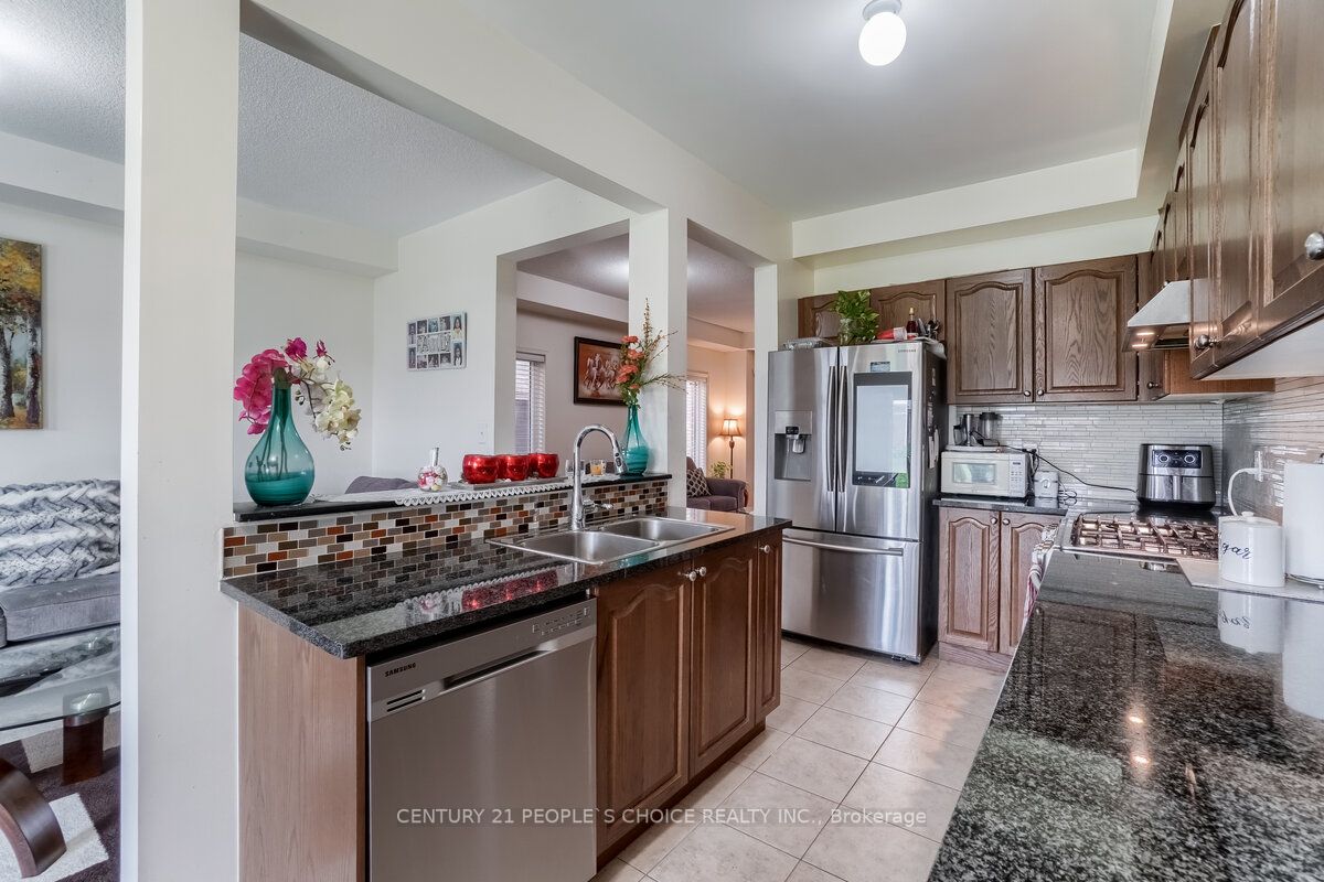 114 Cookview Dr