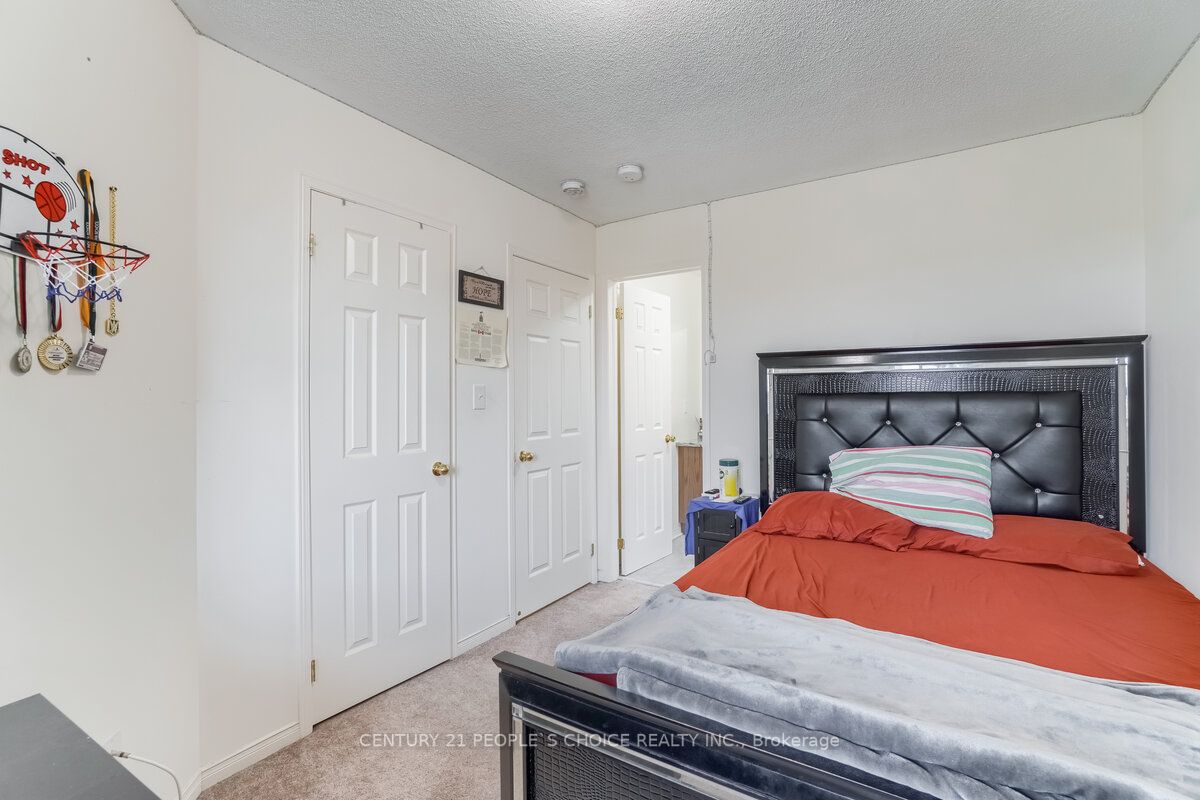 114 Cookview Dr