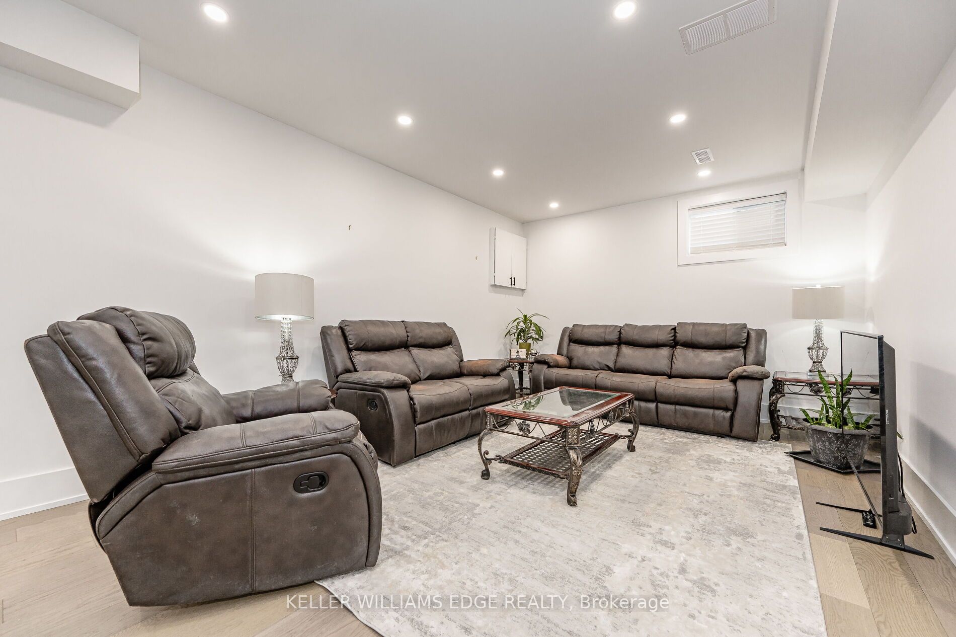 83 Shendale Drive