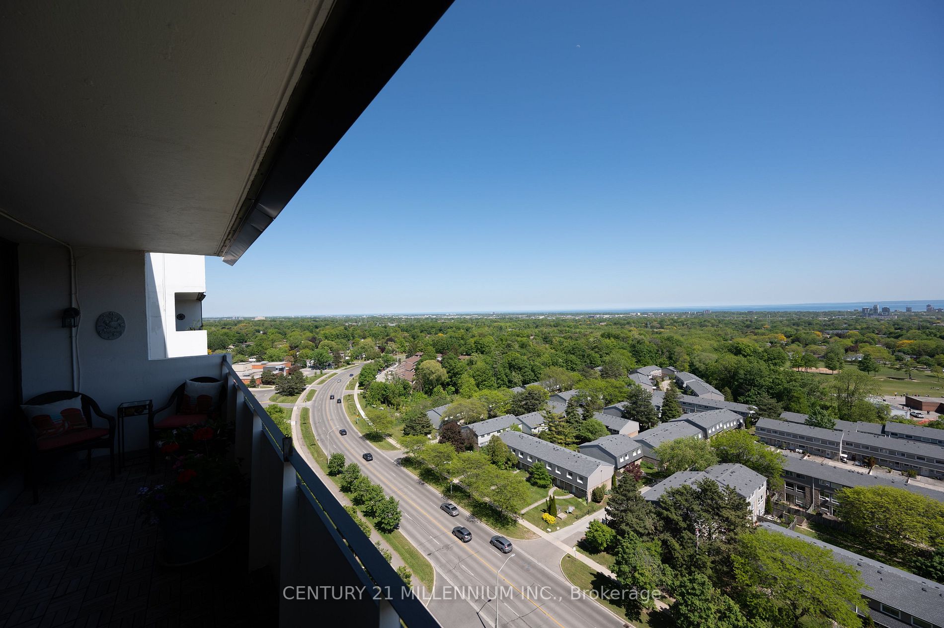 2055 Upper Middle Road, #1605
