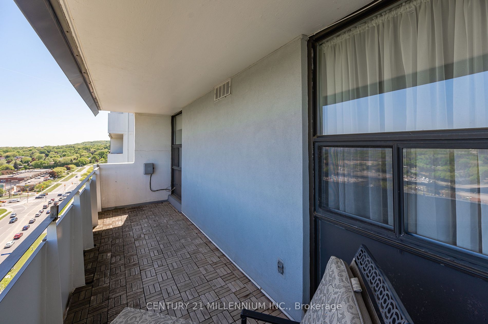 2055 Upper Middle Road, #1605