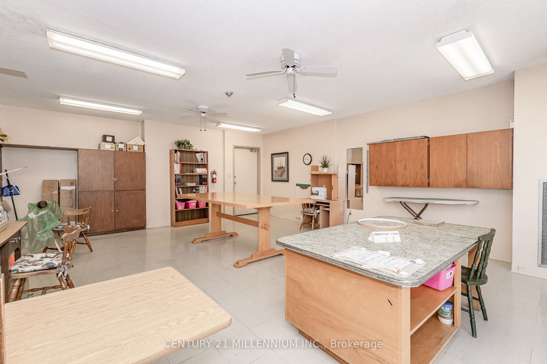 2055 Upper Middle Road, #1605