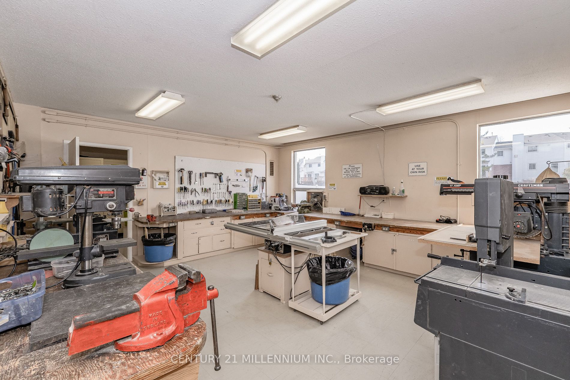 2055 Upper Middle Road, #1605