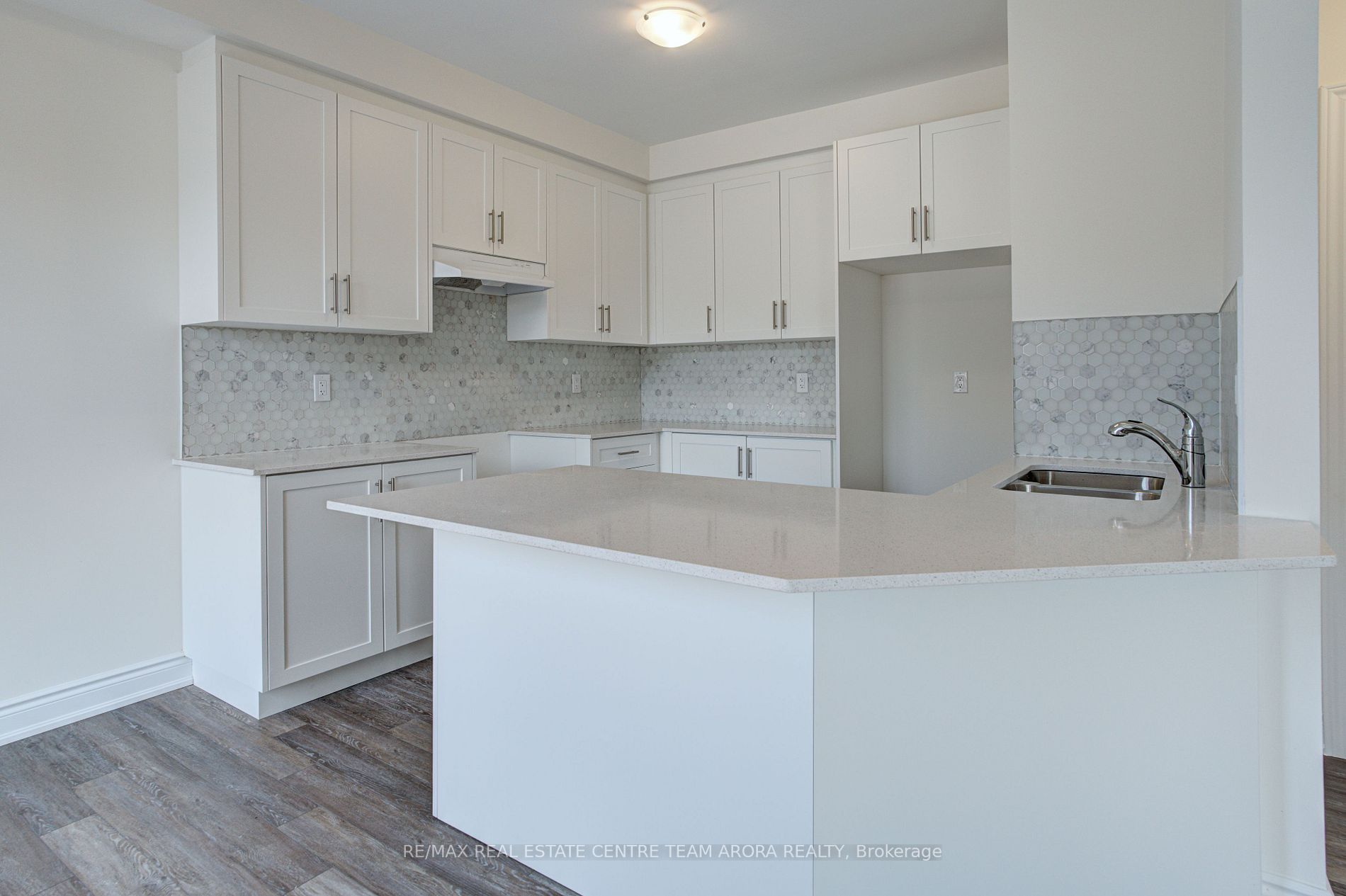 Listing W6090968 - Large Photo # 3