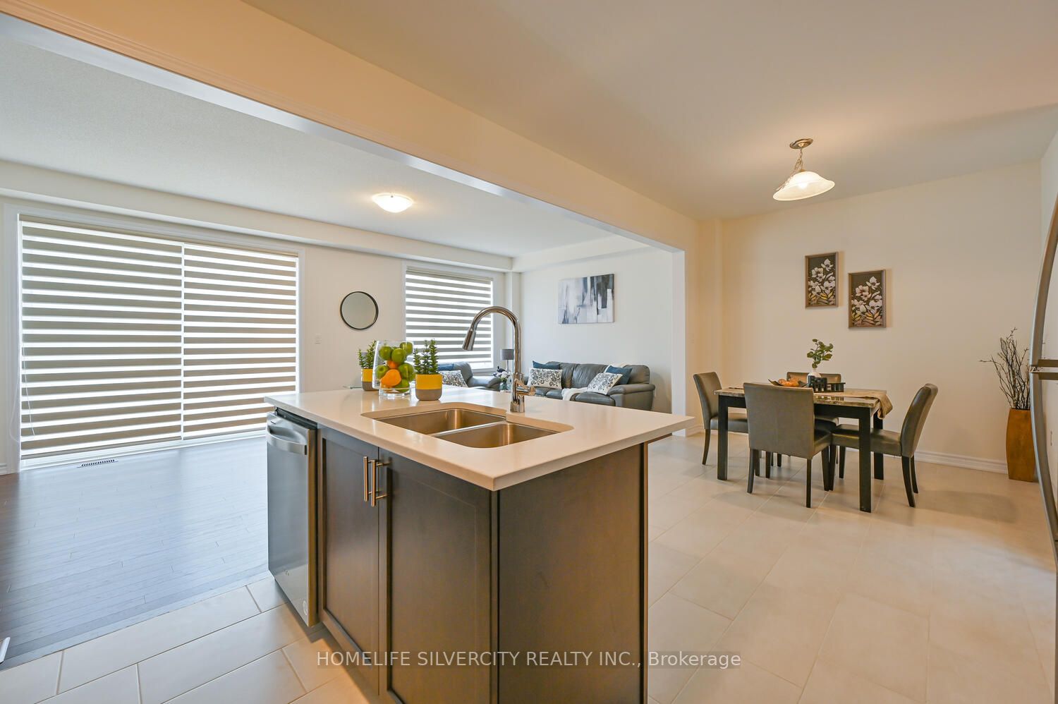 13 Del Grappa St