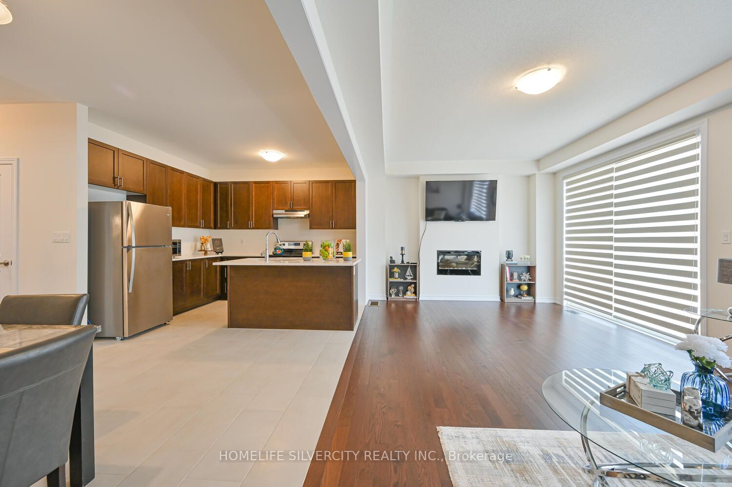 13 Del Grappa St