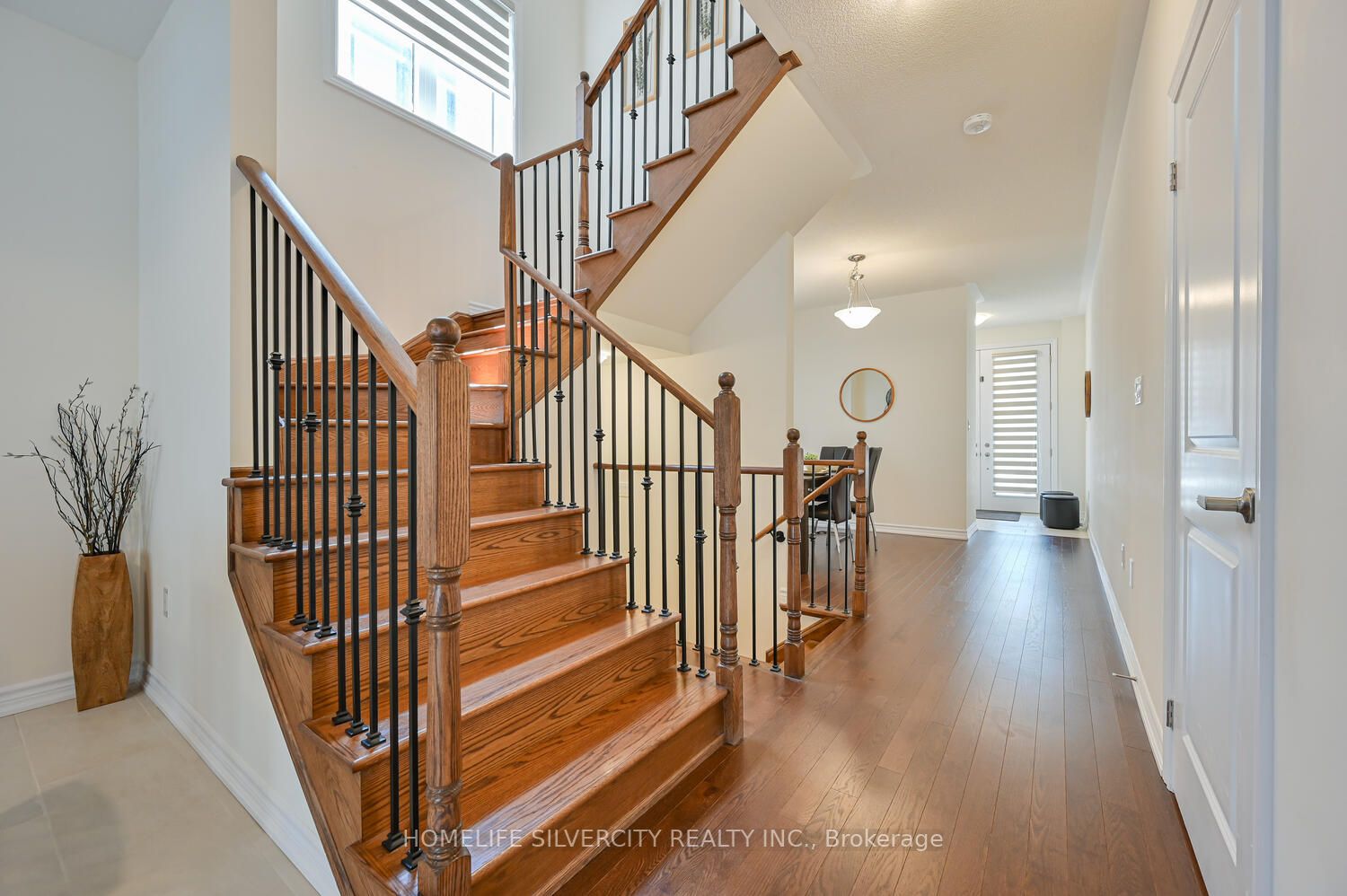 13 Del Grappa St