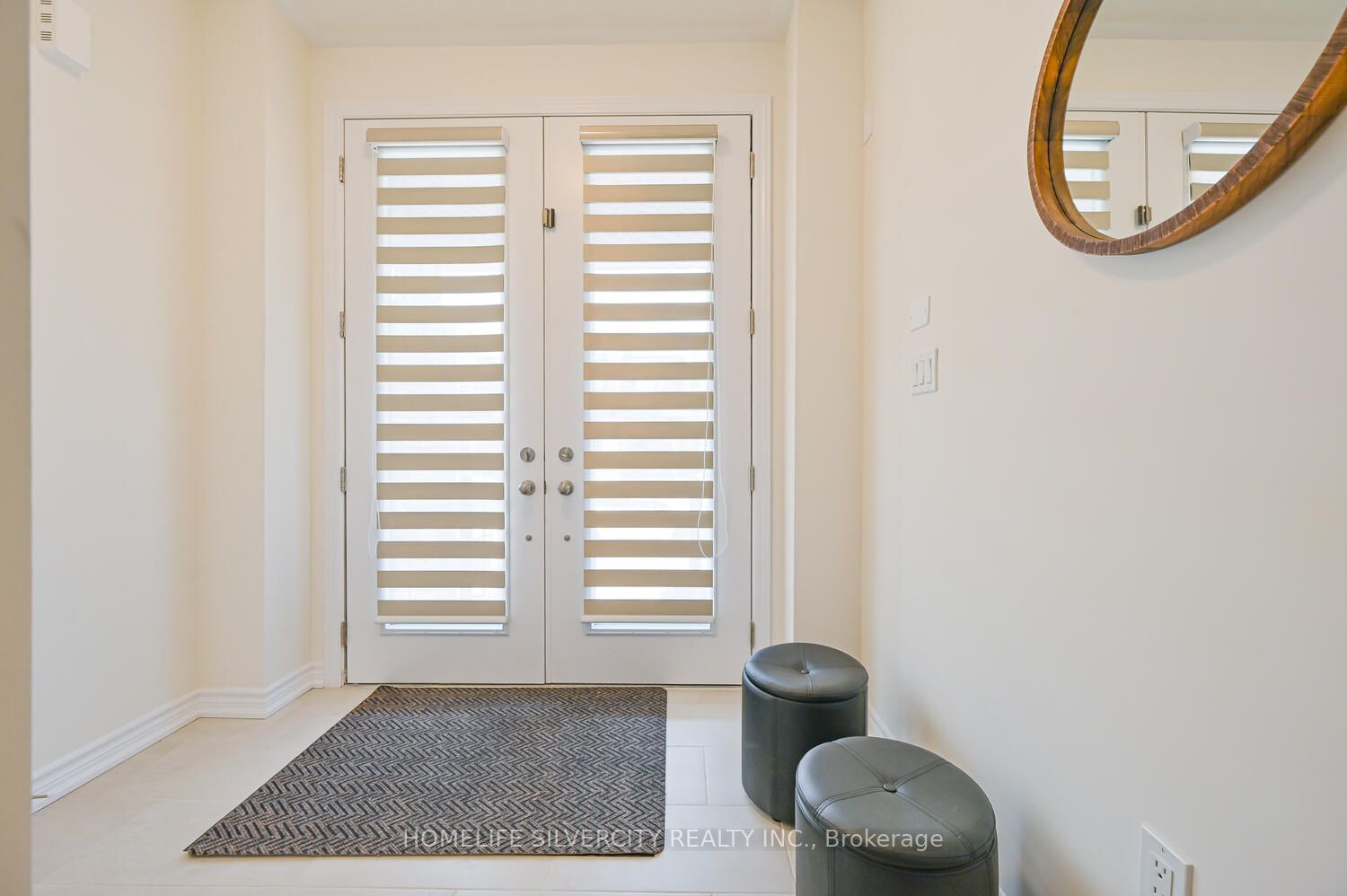 13 Del Grappa St