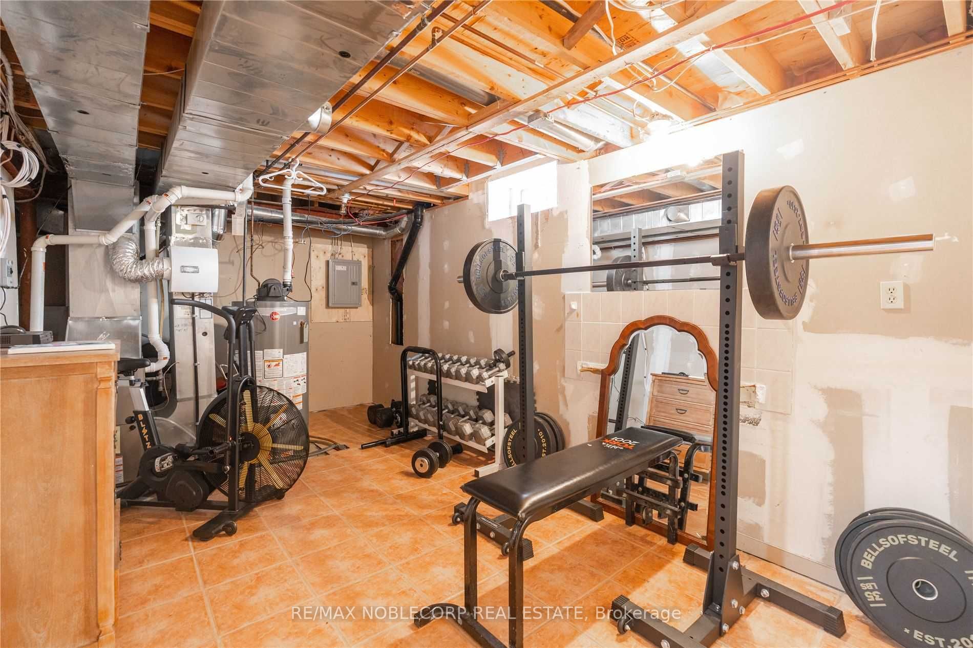 4 Marnet Crt