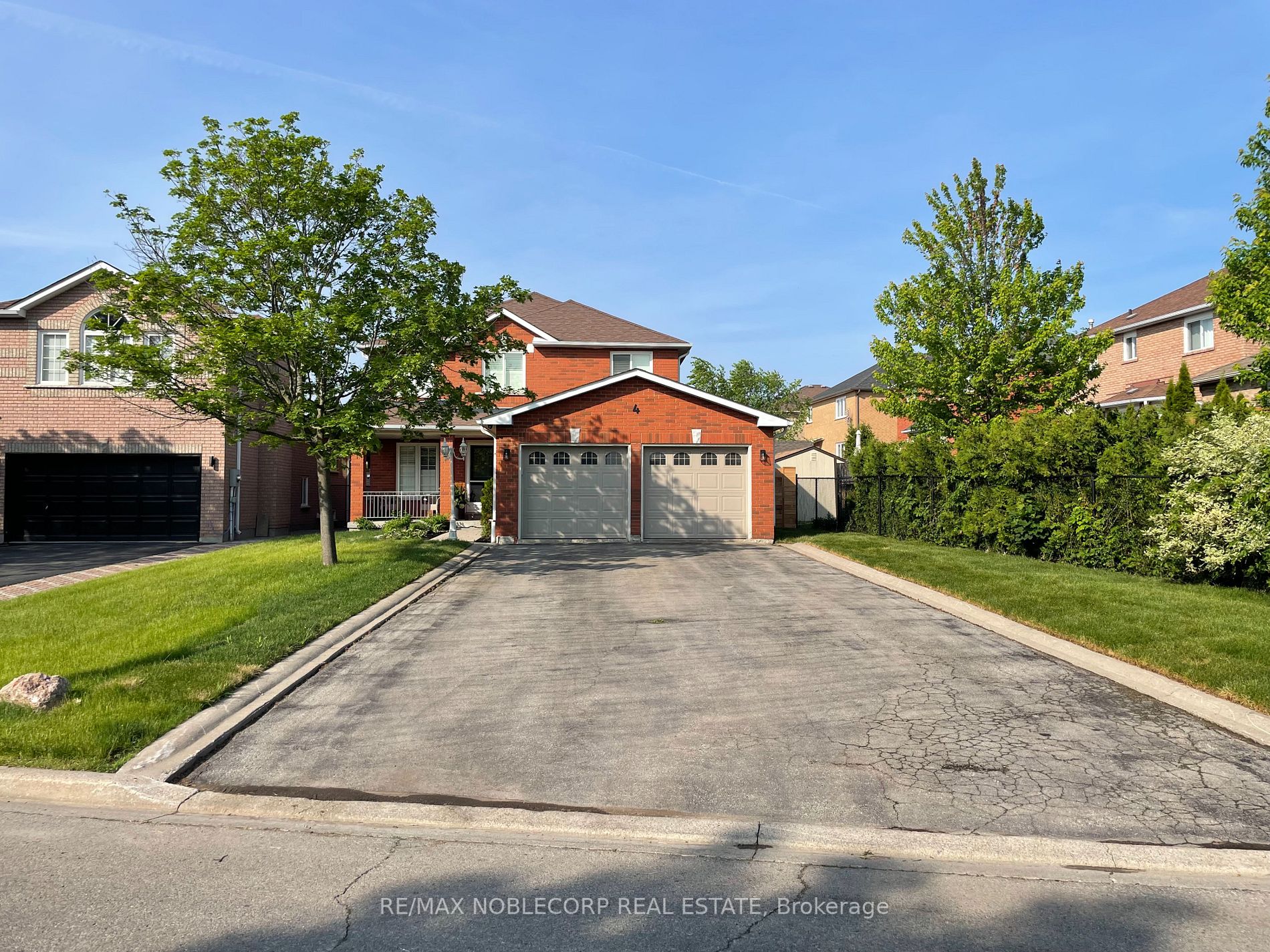 4 Marnet Crt